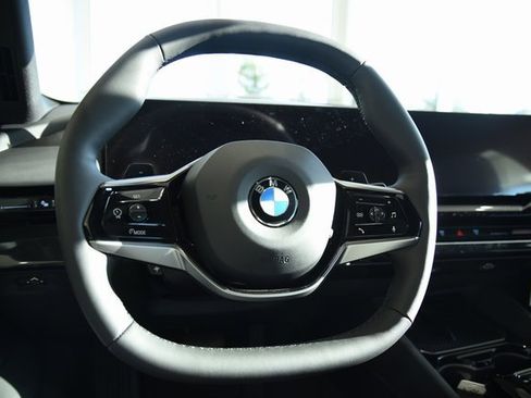 Certified 2024 BMW 530i xDrive w/ Premium Package image 12