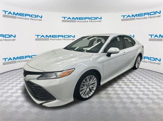 Used 2018 Toyota Camry XLE video 1