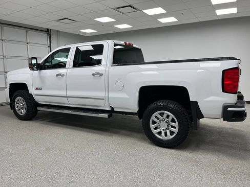 Used 2018 Chevrolet Silverado 2500 LTZ w/ Custom Sport Edition AWD/4WD image 7
