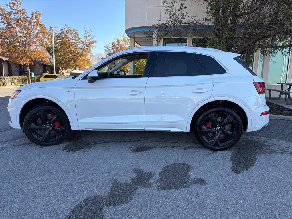 Used 2022 Audi Q5 2.0T Prestige AWD/4WD image 10