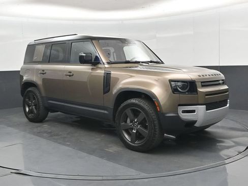 Used 2020 Land Rover Defender 110 SE AWD/4WD image 37