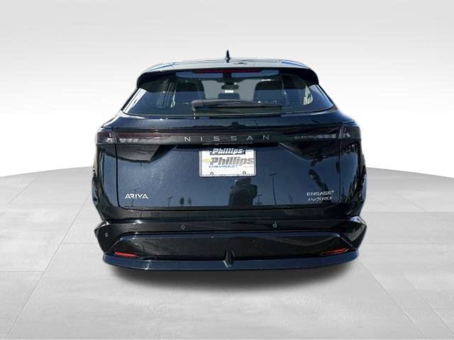 Used 2024 Nissan Ariya AWD image 11