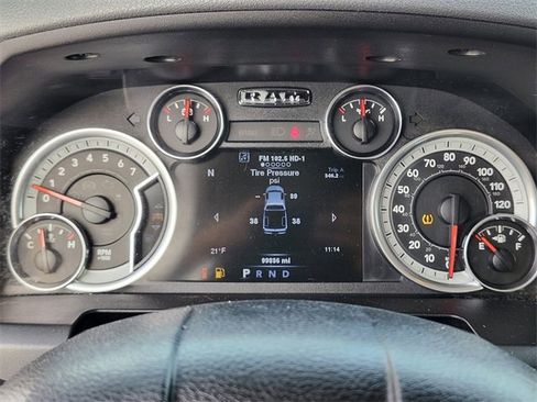 Used 2014 RAM 1500 Big Horn image 27