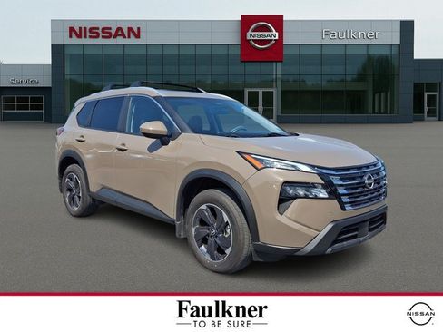 Certified 2024 Nissan Rogue SV w/ SV Premium Package AWD/4WD image 1