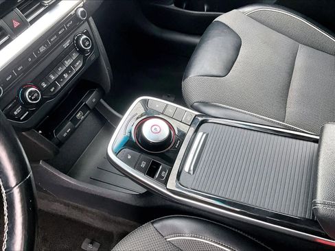 Used 2022 Kia Niro EX w/ Cold Weather Package image 20