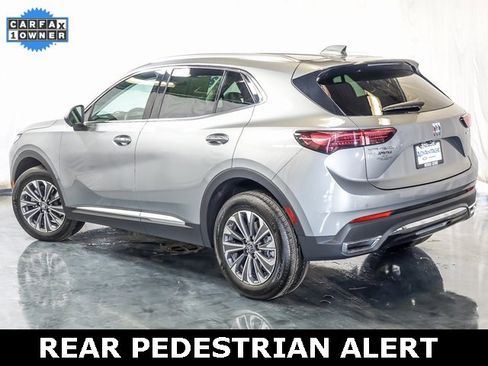Used 2025 Buick Envision Preferred image 9