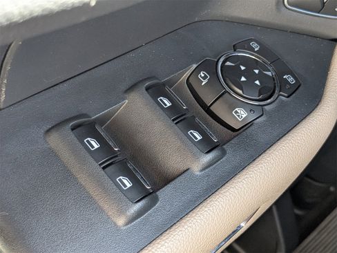 Used 2024 Ford Expedition Max Limited image 27