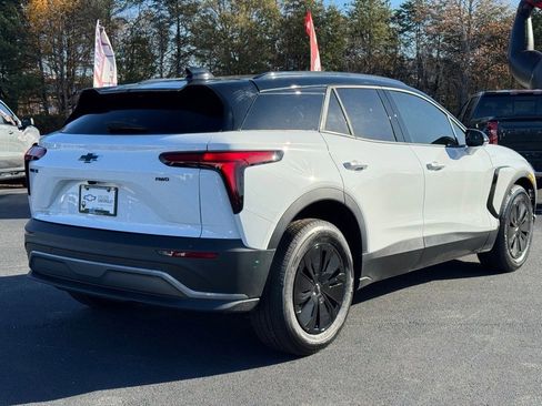 New 2026 Chevrolet Blazer EV LT image 3