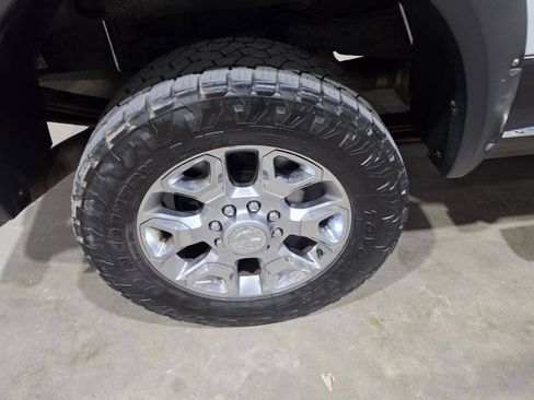 Used 2016 RAM 3500 Laramie Longhorn AWD/4WD image 24
