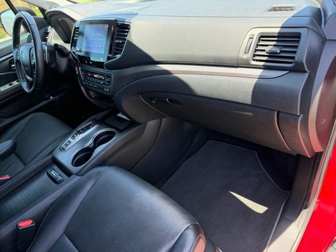 Used 2023 Honda Ridgeline RTL-E image 11