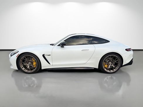 Used 2025 Mercedes-Benz AMG GT 63 image 6