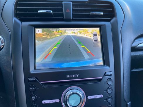 Used 2019 Ford Fusion Energi Titanium image 67