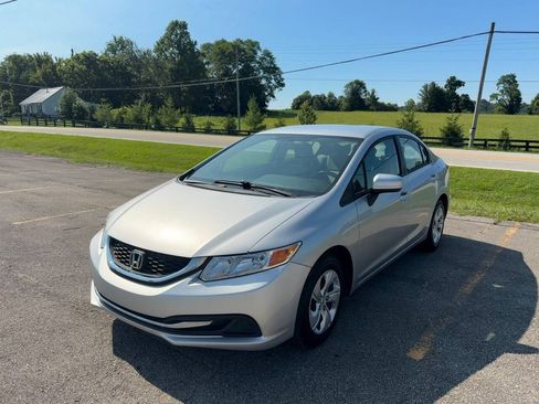 Used 2014 Honda Civic LX image 2