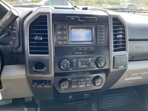 Used 2020 Ford F350 XL w/ XL Value Package RWD image 13