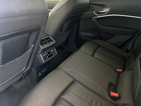 Used 2021 Audi e-tron Premium w/ Convenience Plus Package AWD/4WD image 30