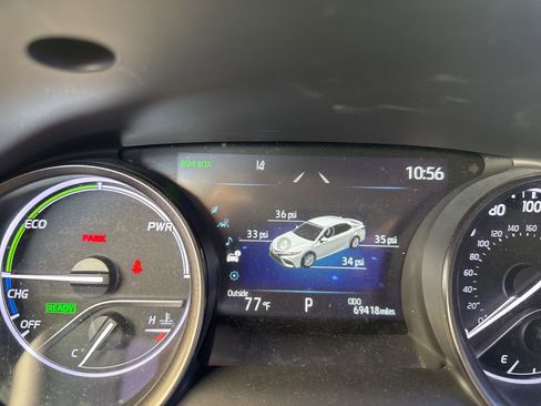 Used 2021 Toyota Camry XSE w/ Cold Weather Package image 10