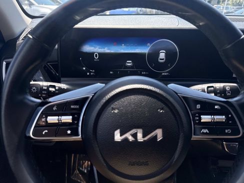 Used 2024 Kia Seltos S AWD/4WD image 26