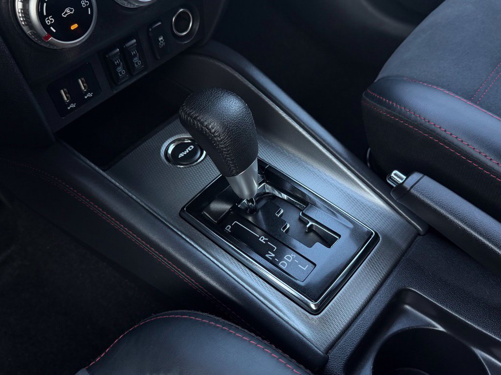 Used 2025 Mitsubishi Outlander Sport SE AWD/4WD image 19