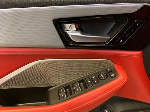 Used 2022 Acura MDX A-Spec image 17