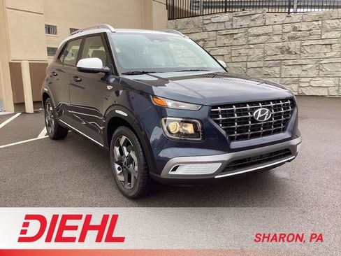 New 2026 Hyundai Venue SEL FWD image 1