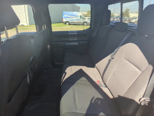 Used 2018 Ford F150 XLT w/ Equipment Group 302A Luxury AWD/4WD image 15