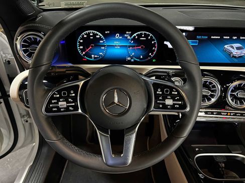 Certified 2023 Mercedes-Benz CLA 250 4MATIC image 24