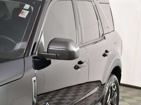 Used 2021 Ford Bronco Sport Outer Banks w/ Outer Banks Package (96D) image 13