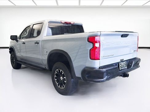 Used 2024 Chevrolet Silverado 1500 ZR2 w/ Technology Package image 6