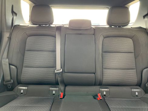 Used 2025 Chevrolet Equinox LT image 37