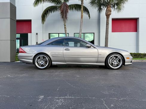Used 2005 Mercedes-Benz CL 65 AMG image 18