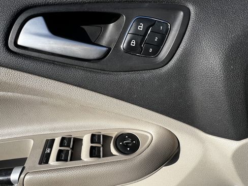 Used 2013 Ford Escape SEL image 14