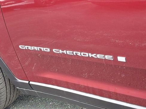 Certified 2021 Jeep Grand Cherokee L Limited image 36