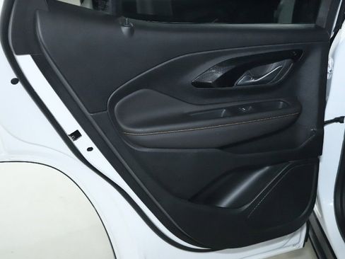 Used 2023 GMC Terrain AT4 w/ Tech Package image 13