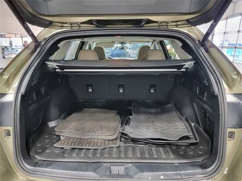 Certified 2022 Subaru Outback Limited image 37