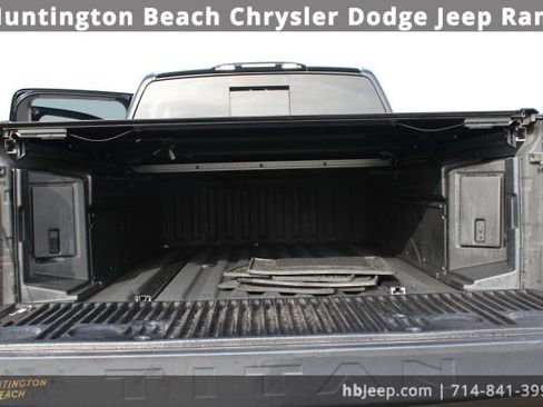 Used 2018 Nissan Titan Platinum Reserve w/ Platinum Utility Package image 33