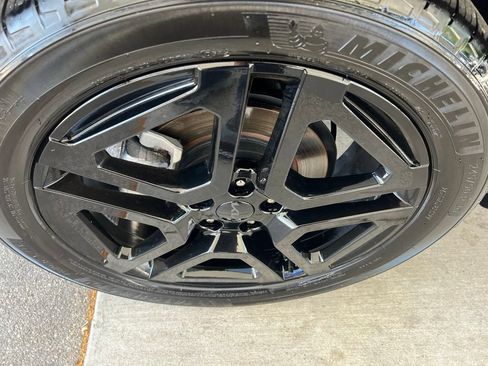 Certified 2025 Kia Telluride EX X-Line AWD/4WD image 40