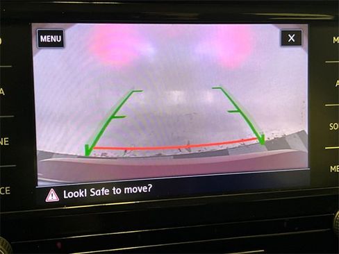 Used 2021 Volkswagen Passat 2.0T S image 25