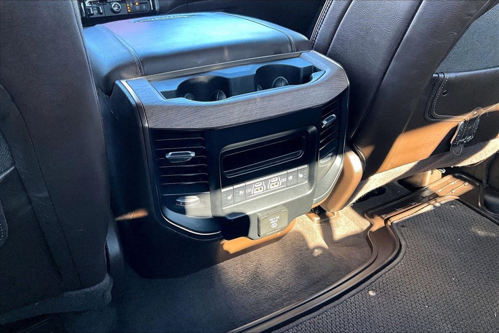 Used 2025 RAM 1500 Limited w/ Off Road Group AWD/4WD image 11