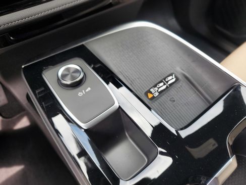 New 2026 Buick Enclave Preferred w/ Power Package image 19