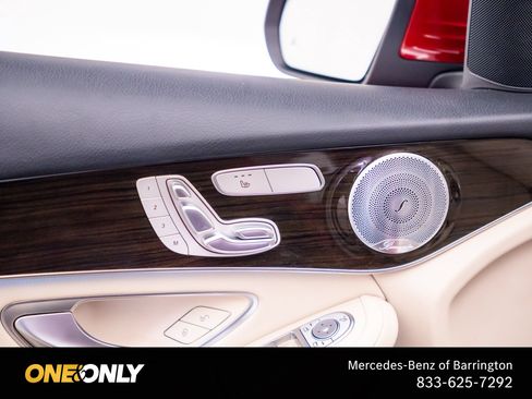 Used 2017 Mercedes-Benz GLC 300 4MATIC image 14