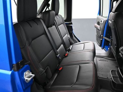 New 2026 Jeep Wrangler Unlimited Rubicon 392 w/ Quick Order Package 27X Moab AWD/4WD image 22