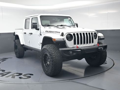 Used 2020 Jeep Gladiator Rubicon AWD/4WD image 3