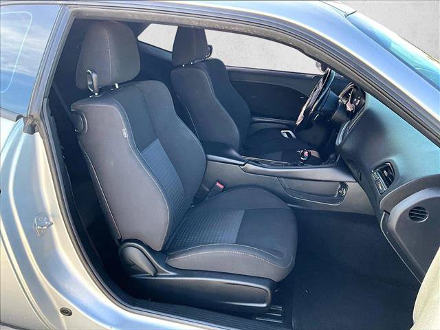 Used 2021 Dodge Challenger R/T w/ Blacktop Package RWD image 9