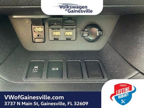 Used 2019 Toyota Highlander XLE FWD image 26