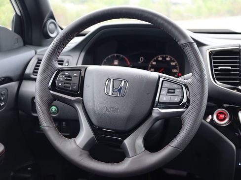 New 2026 Honda Ridgeline Black Edition image 30