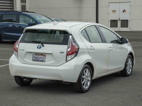 Used 2015 Toyota Prius C Four FWD image 5