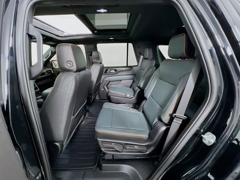 Used 2025 GMC Yukon AT4 image 24
