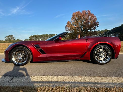Used 2019 Chevrolet Corvette Grand Sport image 8