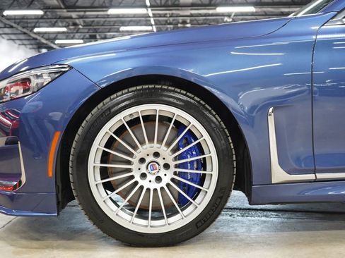 Used 2022 BMW ALPINA B7 xDrive w/ Luxury Rear Seating Package AWD/4WD image 33