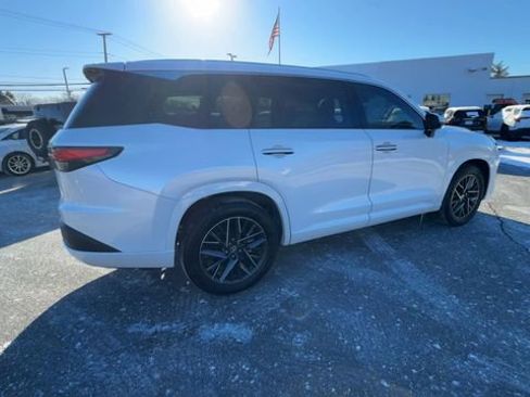 Used 2024 Lexus TX 350 AWD w/ Technology Package image 8